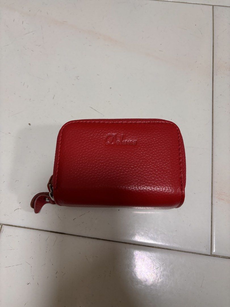Wallets (Category: Wallets & Card Holders) located in Singapore. Submitted by odetowoozi (Listing ID 1448864324, Image 7). Description: all for $60.