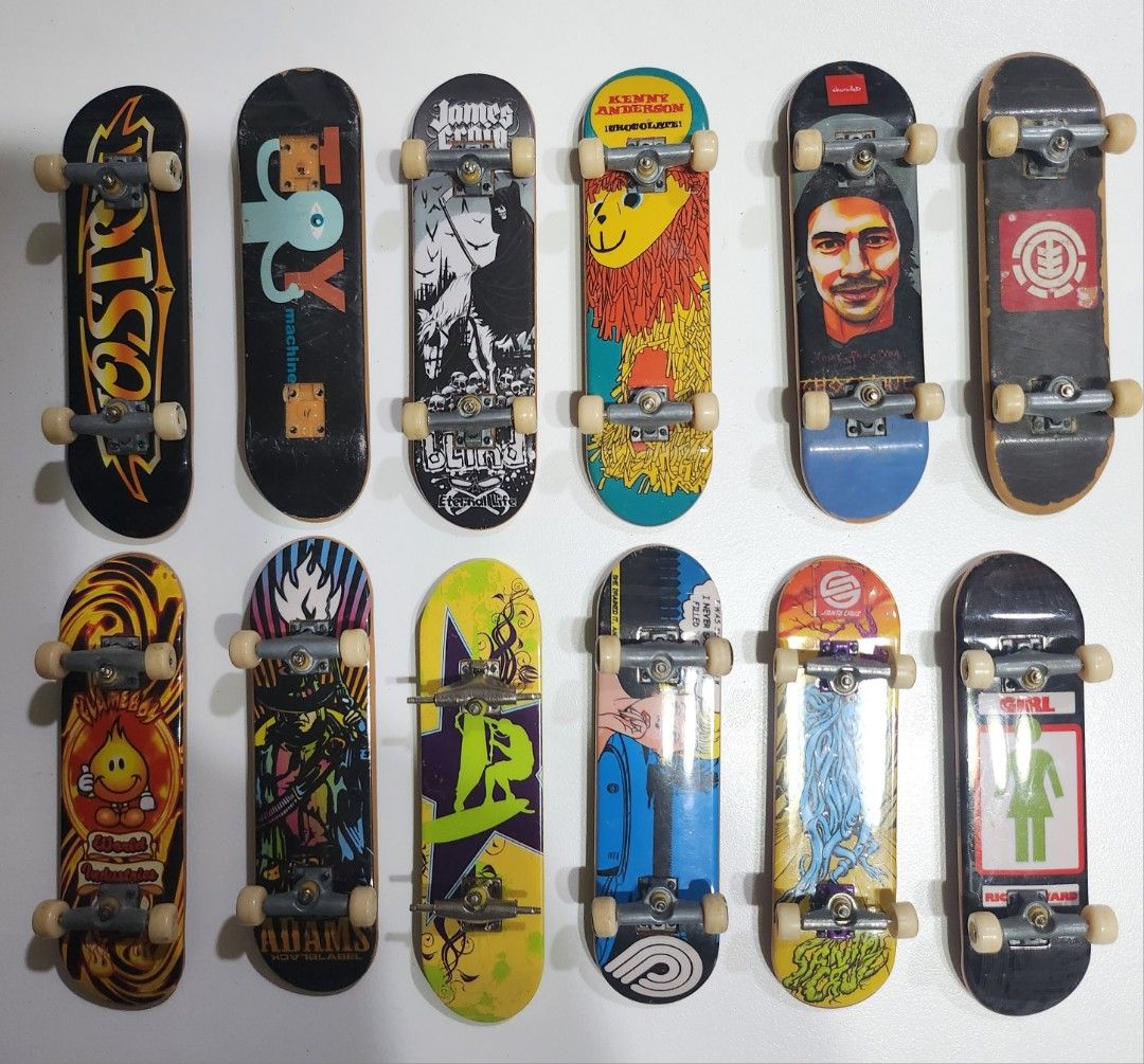 Y2K Tech Deck Fingerboards - Various Designs (Category: Action & Battle Toys) located in Taguig. Submitted by sellout2ny (Listing ID 1448817847, Image 1). Description: 200/250 each - Collection of Tech Deck fingerboards available. - Ideal for collecting or practicing fingerboard tricks. - All are standard fingerboard size. - Please check the pictures to see all the different styles included..