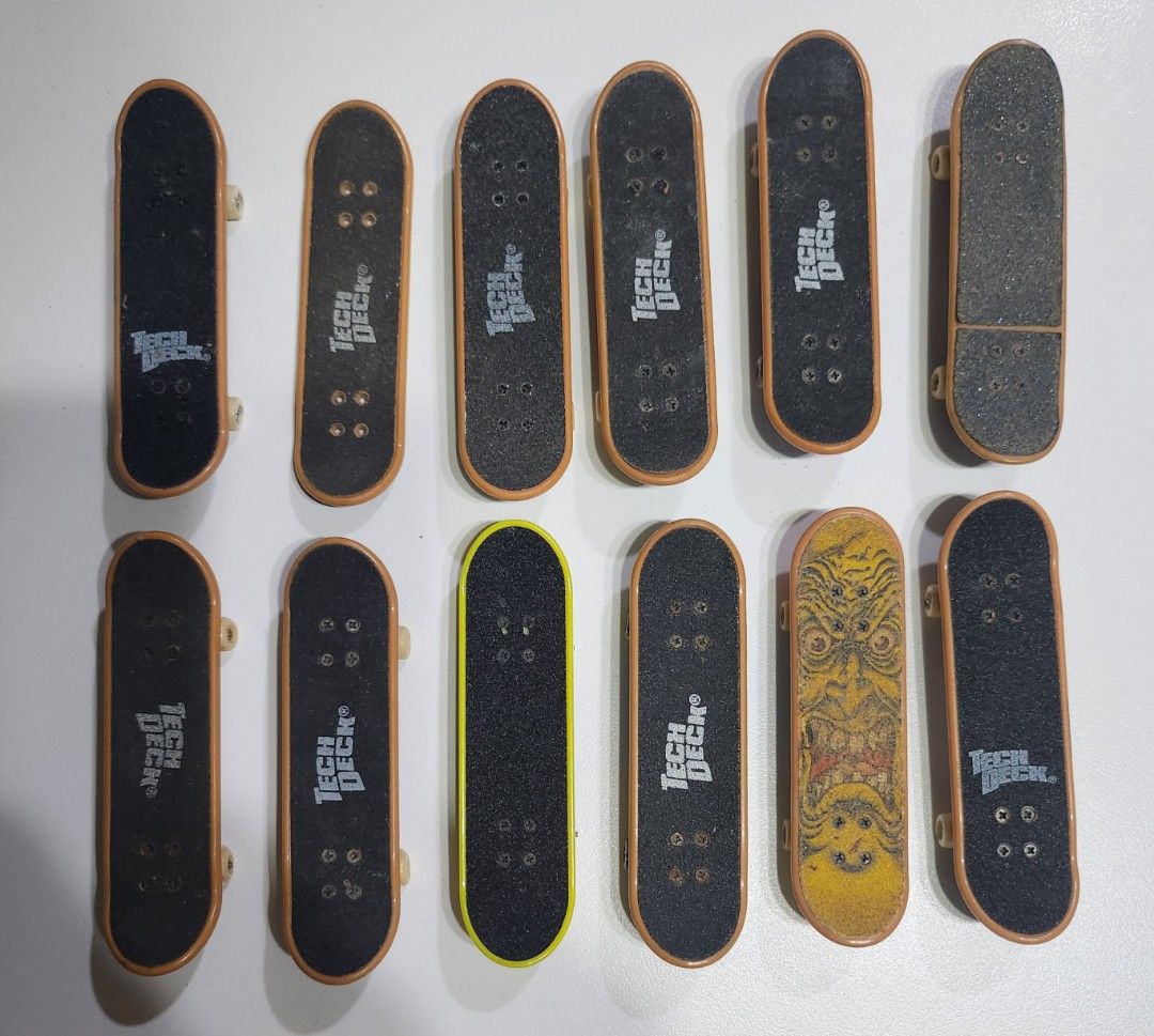 Y2K Tech Deck Fingerboards - Various Designs (Category: Action & Battle Toys) located in Taguig. Submitted by sellout2ny (Listing ID 1448817847, Image 2). Description: 200/250 each - Collection of Tech Deck fingerboards available. - Ideal for collecting or practicing fingerboard tricks. - All are standard fingerboard size. - Please check the pictures to see all the different styles included..