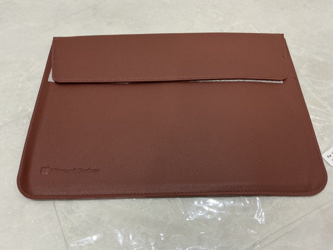 15.4 inch Laptop sleeve w/ Microsoft Surface