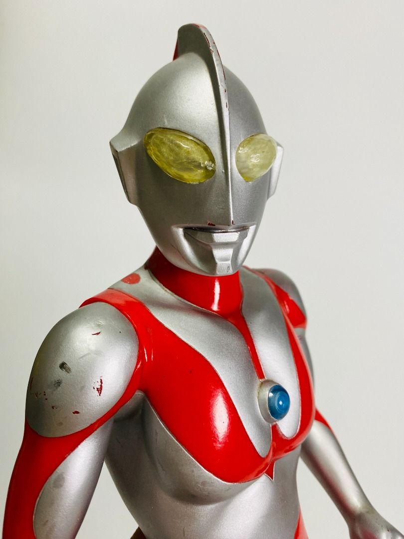 1991 Bandai Ultraman Sofubi Figure (Category: Figurines & Statues) located in Bacoor. Submitted by banananana12 (Listing ID 1448959275, Image 2). Description: 1991 Bandai Ultraman Sofubi Figure 18 inches .