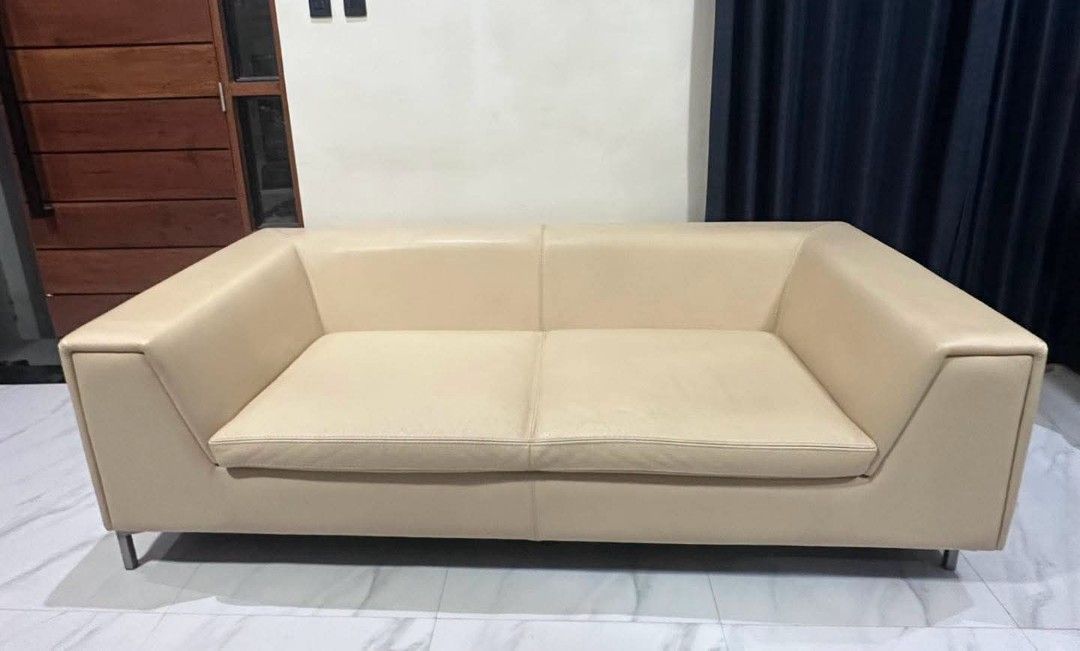 2-3 Seater Leather Sofa (Category: Sofas) located in Quezon City. Submitted by dannikkishoppe2 (Listing ID 1449103688, Image 2). Description: 2-3 Seater Leather Sofa ‼️₱20000‼️ *full grain cowhide genuine leather *good as new *detachable deep seat cushion W78in x D38in x H23.5in Seat width 54in Seat depth 26in Seat height. 15in Please manage your expectations as there might be minimal flaws. Color may vary due to lighting, it may appear darker or