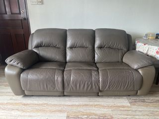 (Category: ) located in . Submitted by skylight75 (Listing ID 1448954485, Image 1). Description: .