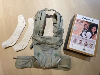 由 wardrobe236 (刊登 ID 1448963766，圖片 1) 提交，位於 的 (類別：)，說明：。