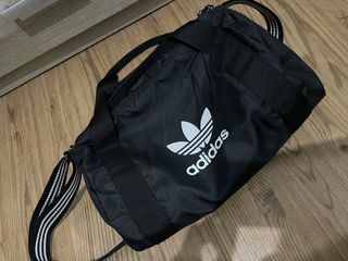 (Category: ) located in . Submitted by gotthegoodsph (Listing ID 1448939786, Image 1). Description: .