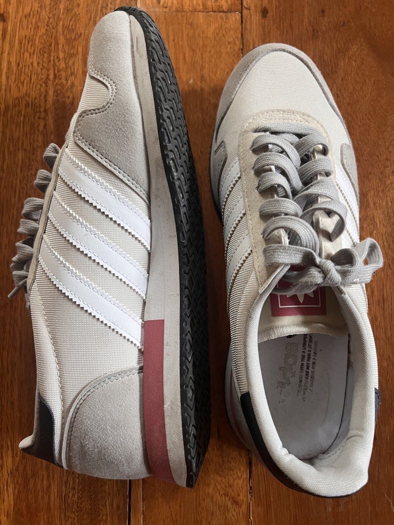 Adidas Sneakers ( Size Men US 8.5 ) (Category: Casual Shoes) located in Muntinlupa City. Submitted by psm.seconds (Listing ID 1448900081, Image 2). Description: .