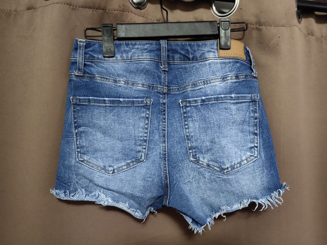 Aeropostale Denim Shorts 25 (Category: Shorts) located in Malolos. Submitted by aemcloset (Listing ID 1449082079, Image 2). Description: Size 25 Rise 9 Length 11 Stretchy denim.