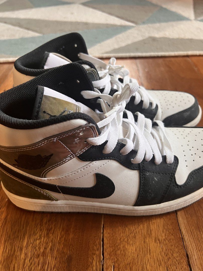 Air Jordan 1 ( US Men Size 8.5 ) (Category: Sneakers) located in Muntinlupa City. Submitted by psm.seconds (Listing ID 1448899781, Image 2). Description: .