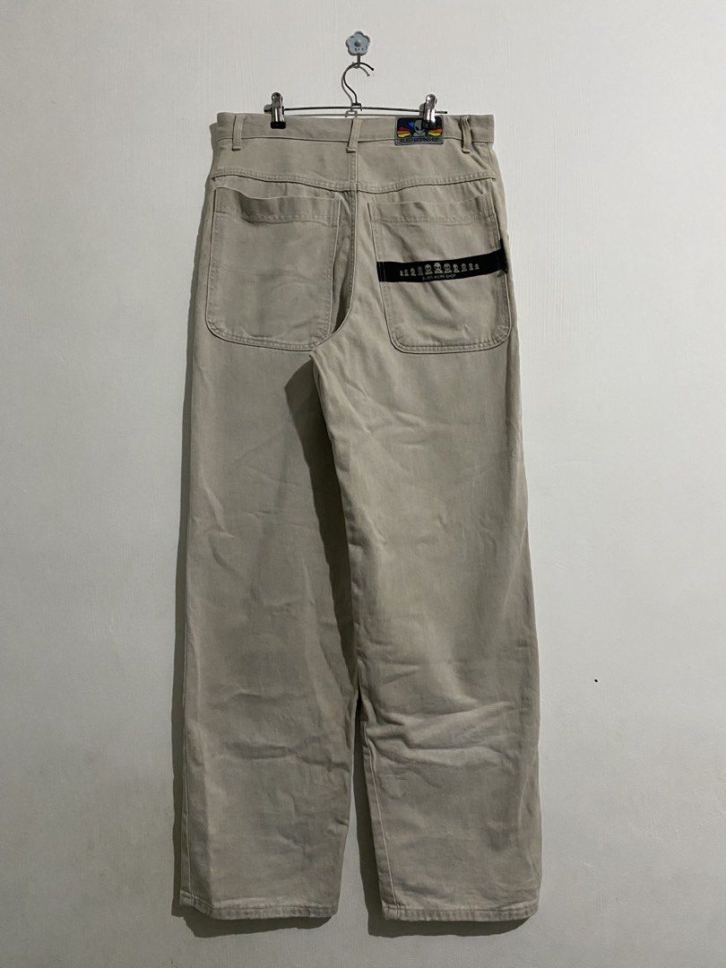 ALIEN WORKSHOP (Category: Jeans) located in Victorias. Submitted by ukayngae (Listing ID 1449068929, Image 1). Description: GRAIL VINTAGE ALIEN WORKSHOP WAIST 33-34 LENGHT 47 THIGH 14.5 HEM 10.
