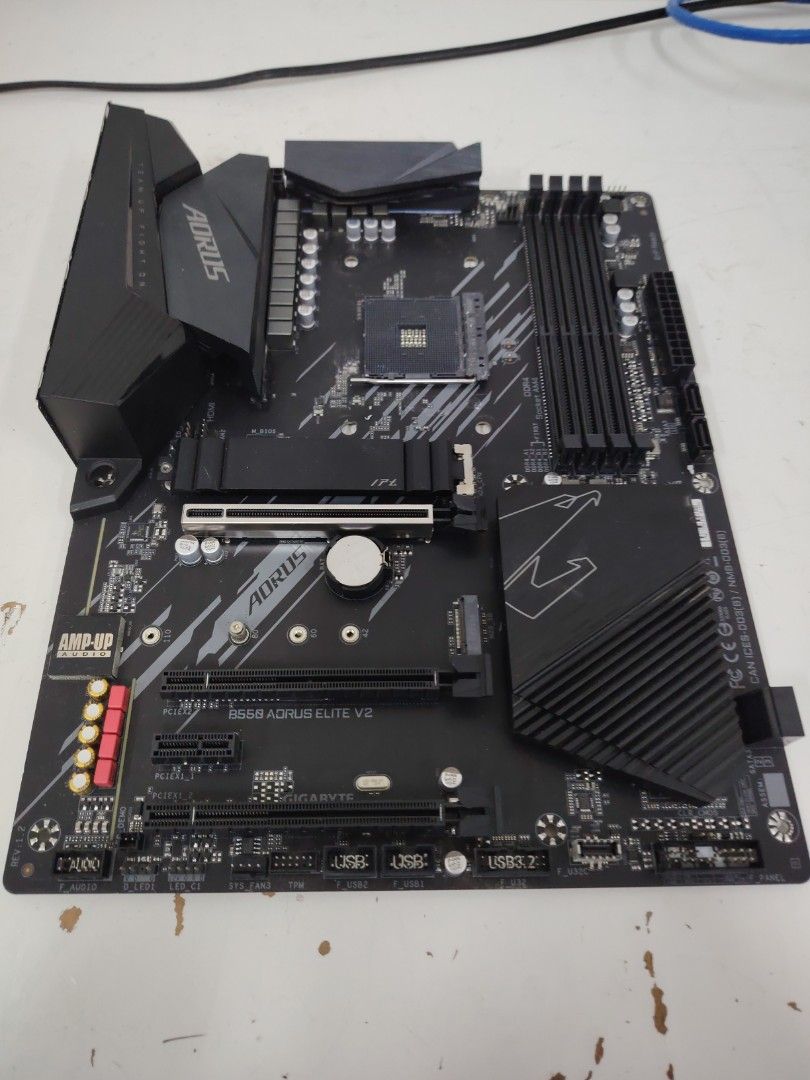 Aorus B550 ELITE V2