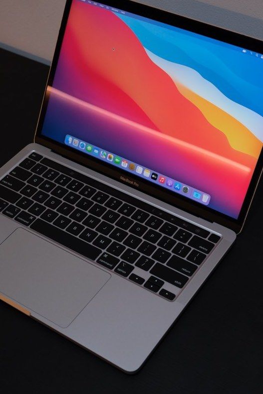 Apple MacBook Pro 13-inch M1 2020