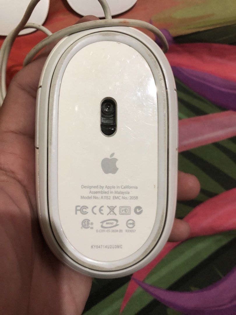 Apple wired mouse and defective magic mouse set (Category: Mouse & Mousepads) located in Quezon City. Submitted by markgolveo (Listing ID 1448944381, Image 3). Description: Apple wired mouse and defective magic mouse set Apple wired mouse tested working properly signs of wears Apple magic mouse both units defective no signs of power for parts out.
