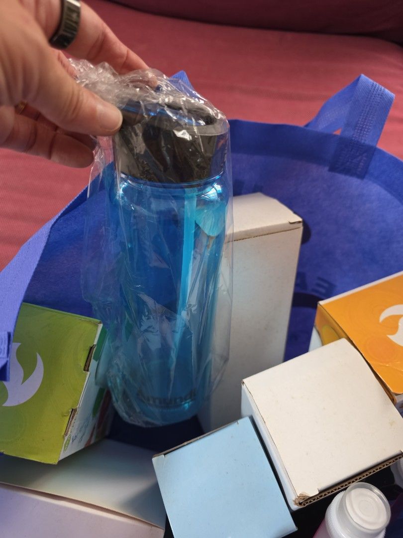 Assorted Brand New/ Unused Water Bottle506276820142018563