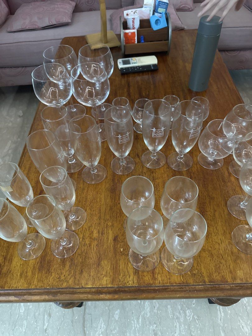 Assorted Wine Glasses Set506401958606950400