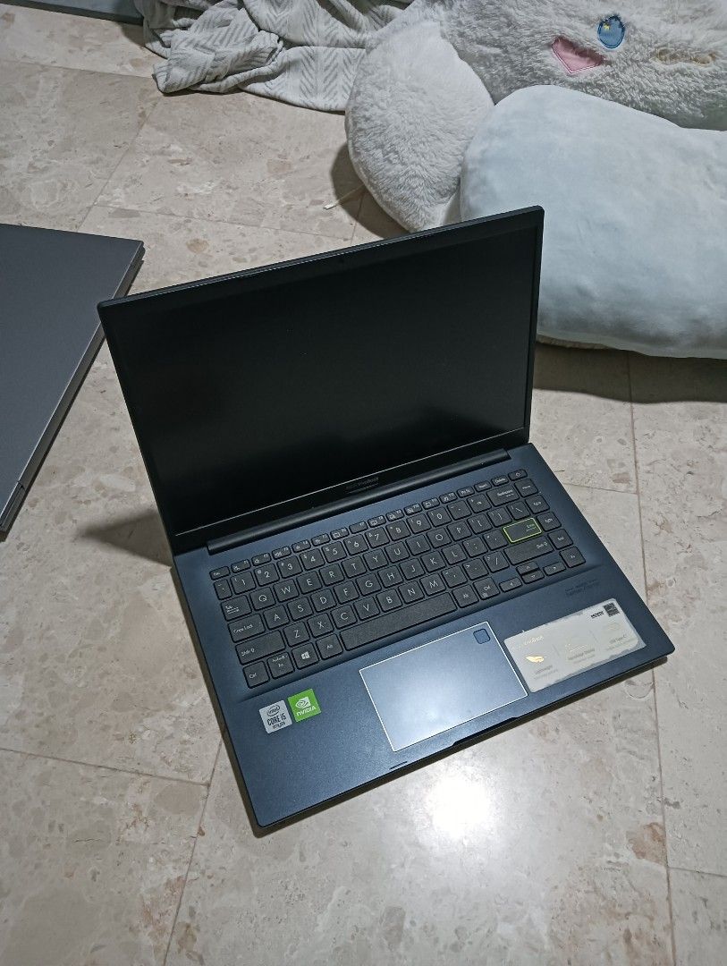 Asus i5 Vivobook Laptop