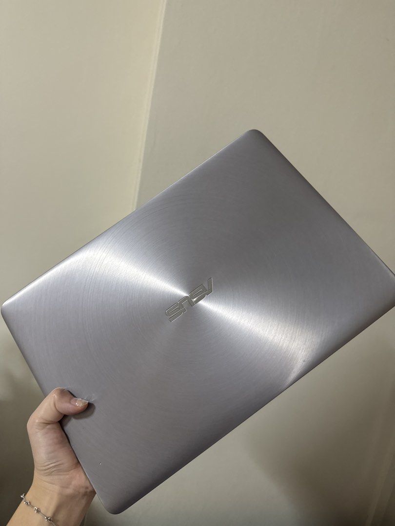 ASUS UX310U Laptop