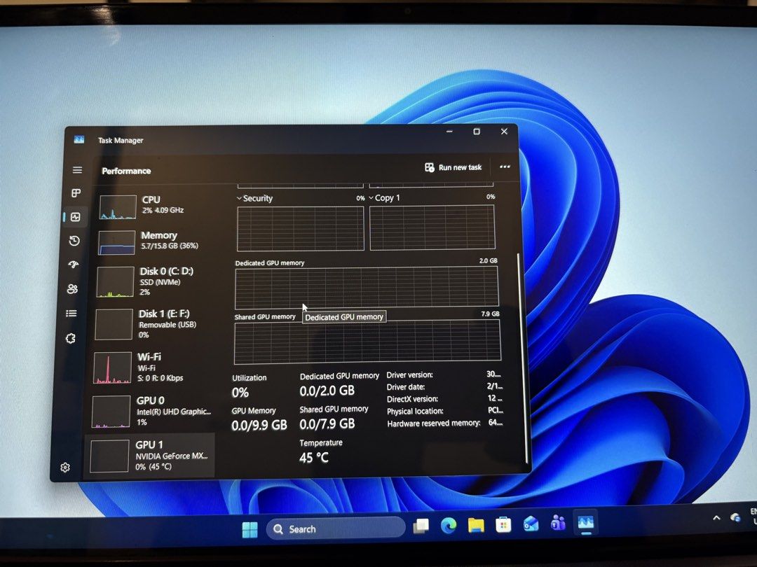 ASUS ZenBook 14 Laptop with Intel UHD Graphics506176104700334083