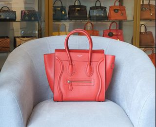 (Category: ) located in . Submitted by luxurydesignerbrands (Listing ID 1449080855, Image 1). Description: .