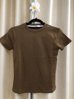 (Kategori: ) berada di . Dikirim oleh preloved.classybyaliya (ID iklan 1449086716, Gambar 1). Deskripsi: .