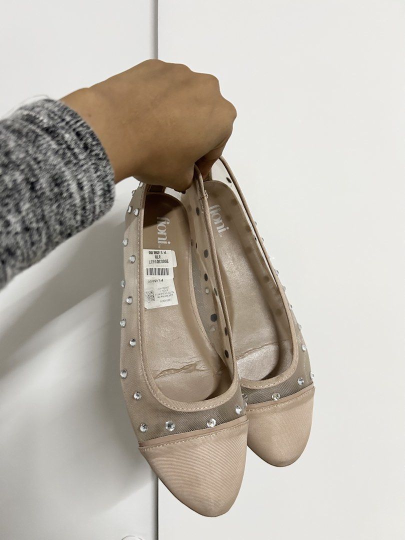 Ballet Flats | FIONI | Size 7 (Category: Flats & Sandals) located in Quezon City. Submitted by jocoronel (Listing ID 1449056590, Image 1). Description: .