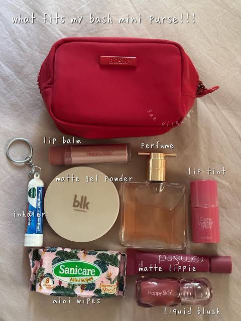 Bash mini purse ruby (Category: Wallets & Card holders) located in Tagaytay City. Submitted by amasondel (Listing ID 1448934730, Image 2). Description: Limited edition color Bash mini purse ruby.