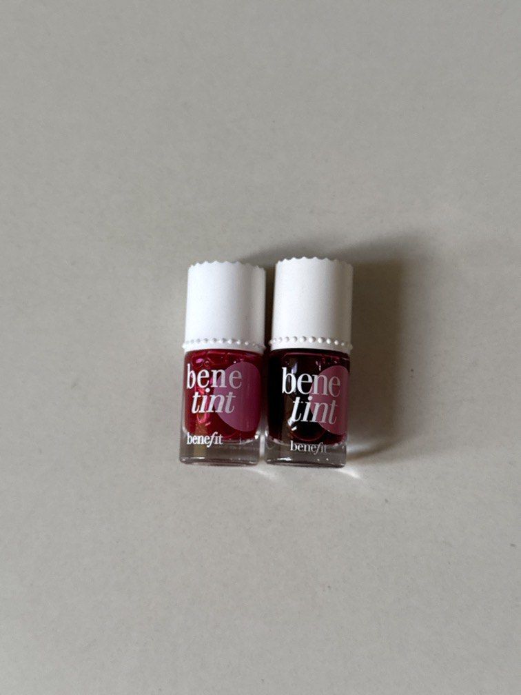 Benefit Benetint in full size w/ brush applicator (Category: Makeup) located in Quezon City. Submitted by louhiaa_ (Listing ID 1448941431, Image 1). Description: Authentic Benefit Benetint bought in dubai as well like new still full (used only twice) 900 each .