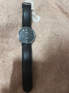 (Category: ) located in . Submitted by poonyiseng06505 (Listing ID 1448899502, Image 1). Description: .