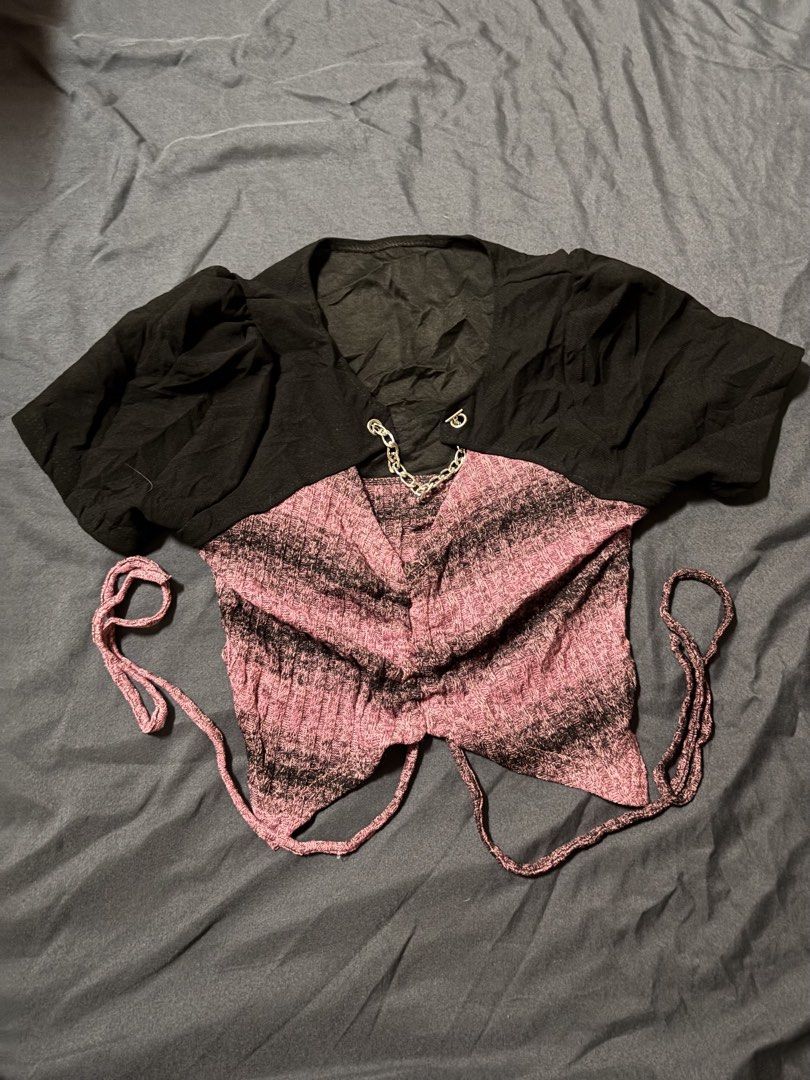 Black Pink with Chain Crop Top with Strings (Category: Others Tops) located in Manila. Submitted by encountersph (Listing ID 1449051681, Image 2). Description: .