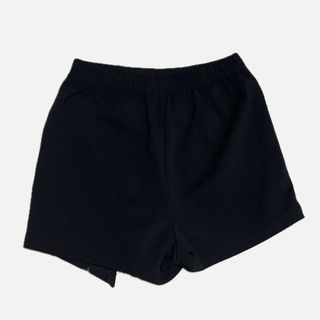(Category: ) located in . Submitted by clothes.declutter.finds (Listing ID 1449048523, Image 1). Description: .