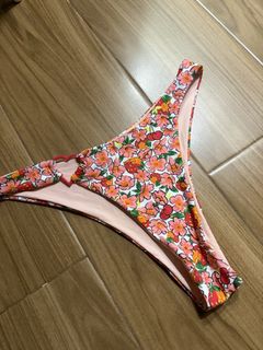 (Category: ) located in . Submitted by rey.closet04 (Listing ID 1449098288, Image 1). Description: .