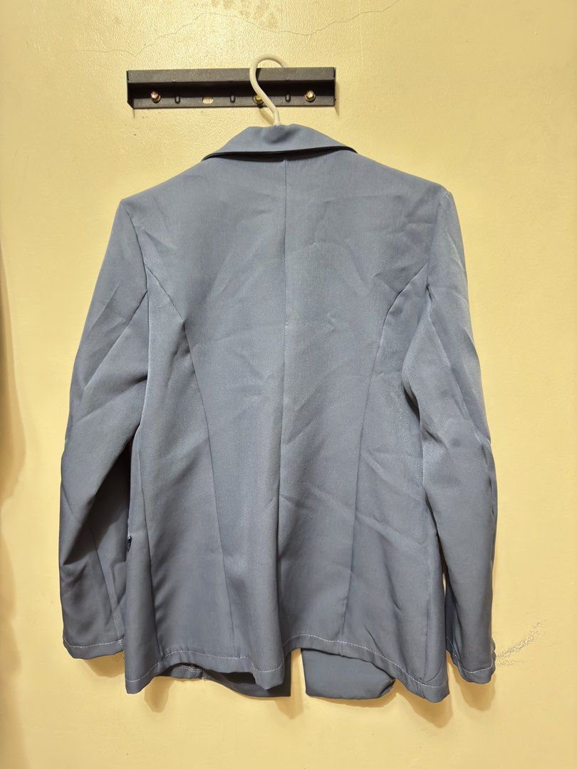 Blue Double-Breasted Blazer (Category: Coats, Jackets and Outerwear) located in Quezon City. Submitted by weeklydeclutter (Listing ID 1448978877, Image 2). Description: - Classic blue double-breasted blazer - Two-button front closure - Two side flap pockets - Timeless, classic fit - Versatile for both work and casual wear l- 24 w- 15 closed button 18 Open button.