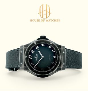 (Category: ) located in . Submitted by houseofwatches.sg (Listing ID 1448952608, Image 1). Description: .