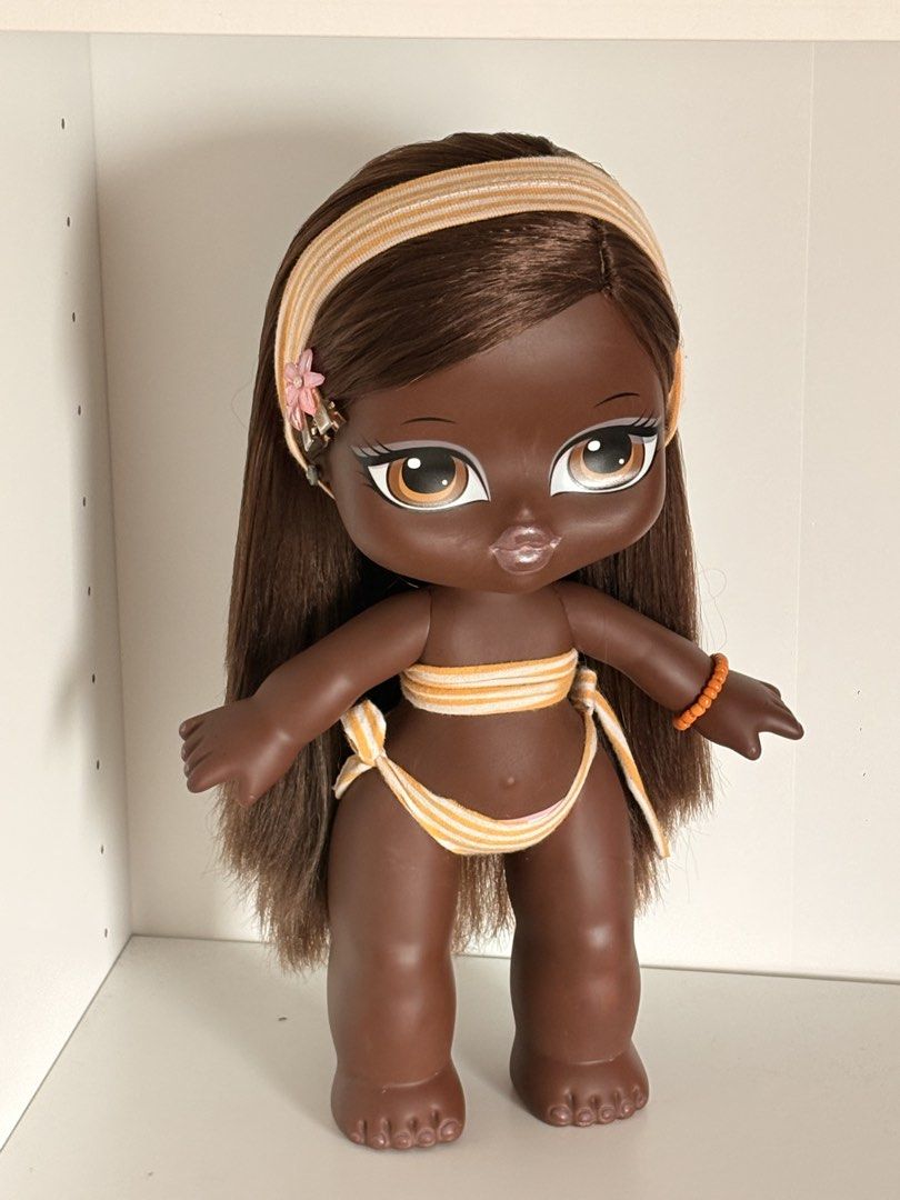 BRATZ BIG BABY FELICIA (Category: Kids Toys) located in Caloocan City. Submitted by starkiboi (Listing ID 1448903349, Image 2). Description: TAKING CASH OFFERS🩷 Big baby felicia (hard to find) - Kindly refer to the attached photos showing the flaws. -lip chip,scratches and minor stains .