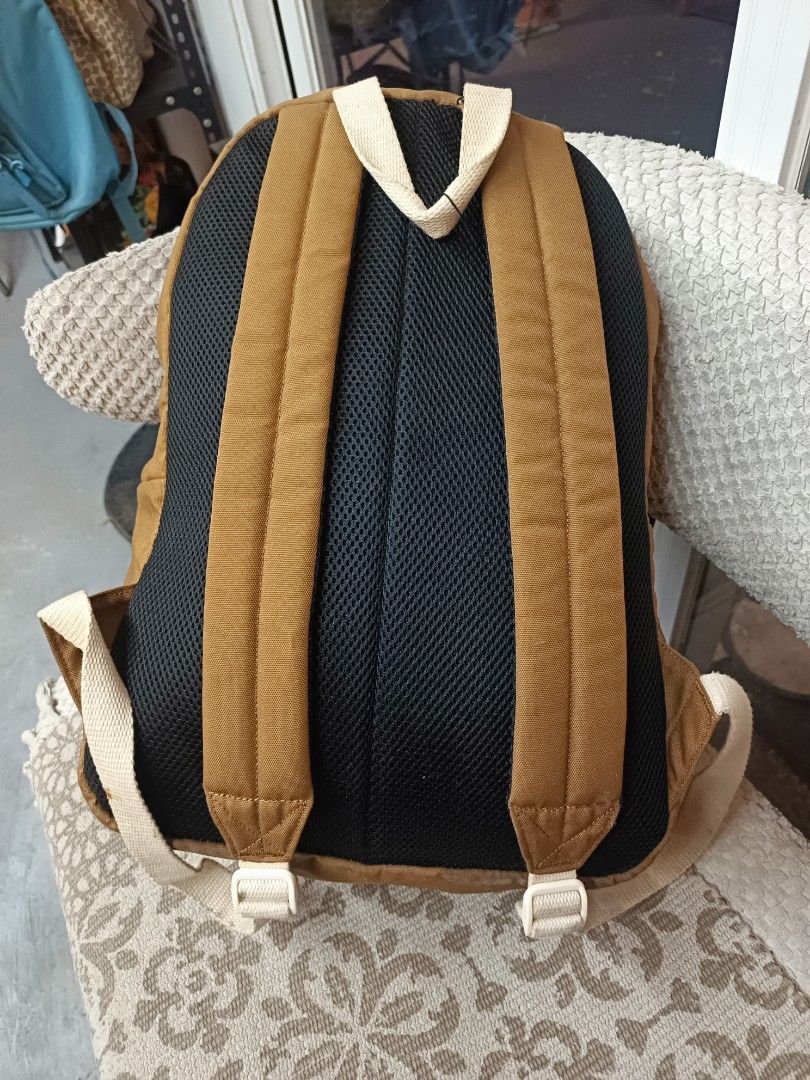 Carhartt Backpack Brown Cordura Fabric (Category: Backpacks) located in Legazpi City. Submitted by pickthatth34541 (Listing ID 1449033377, Image 2). Description: - Durable brown Carhartt backpack - Made with tough Cordura fabric - Main compartment with internal zippered pocket - Padded back and straps for maximum comfort - Ample space for all your essentials - Ideal for everyday use and travel.