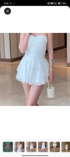 (Category: ) located in . Submitted by wardrobehoarder (Listing ID 1448972890, Image 1). Description: .