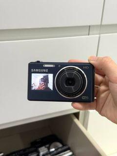 NIKON✨& SAMSUNG🪻 Collection item 2