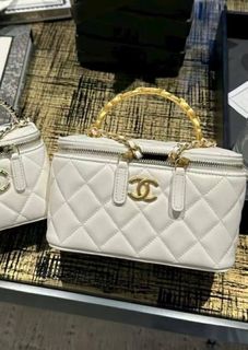 (Category: ) located in . Submitted by chicluxury (Listing ID 1448913280, Image 1). Description: .