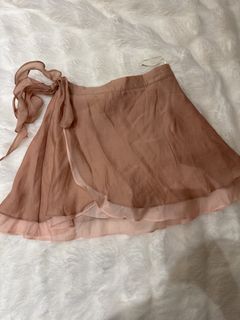 (Category: ) located in . Submitted by beautifulthingshasastory (Listing ID 1448986947, Image 1). Description: .