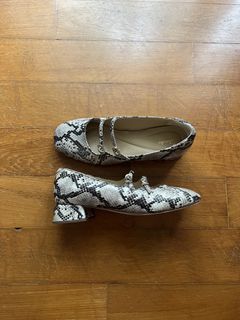 (Category: ) located in . Submitted by flokipreloved (Listing ID 1449011362, Image 1). Description: .