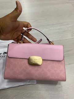 (Kategori: ) berada di . Dikirim oleh zadaaqilahamorashop (ID iklan 1448907118, Gambar 1). Deskripsi: .