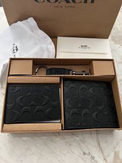 （分類：）位於 。 由 bellezza. 提交（商品編號 1448977587，圖片 1）。簡介： 。