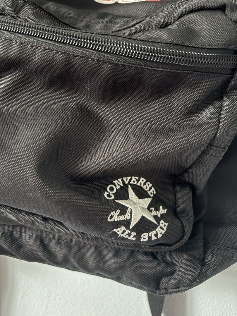 Converse Backpack (Category: Backpacks) located in Singapore. Submitted by jaeminholic (Listing ID 1448944402, Image 2). Description: Lightly used still in good condi Meetups at my convi only.