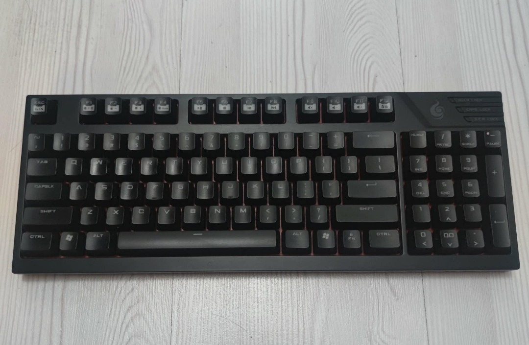 Cooler Master CM Storm QuickFire TK Mechanical Keyboard506610022782095361