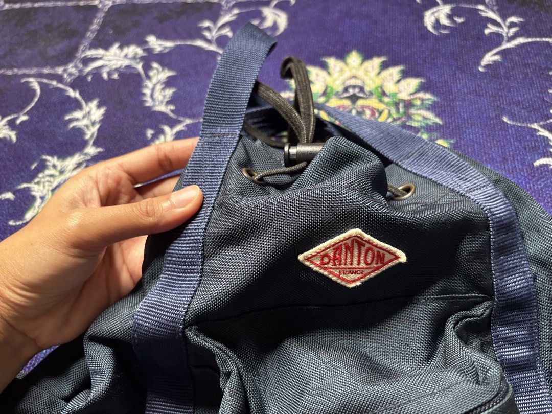 Danton Nylon 2-way Tote Backpack (Category: Backpacks) located in Valenzuela. Submitted by telagram (Listing ID 1448946535, Image 3). Description: .