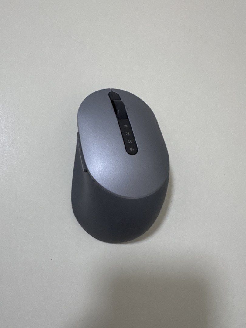 Dell wireless mouse506321261644359680