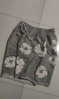 (Category: ) located in . Submitted by thriftplip (Listing ID 1448971430, Image 1). Description: .