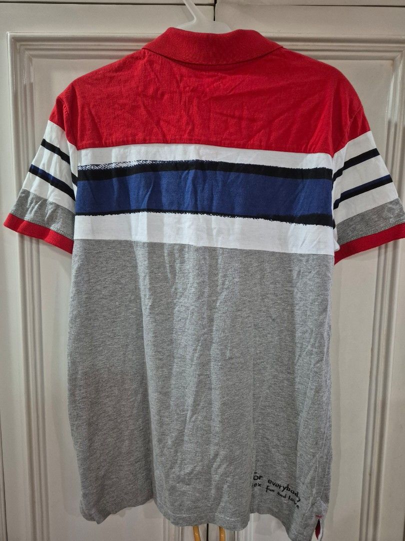 Desigual Polo Shirt (Category: Tshirts & Polo Shirts ) located in Pasay City. Submitted by bbearyoon (Listing ID 1448897864, Image 2). Description: Brand new without Tags Med on tag Armpit to armpit: 19 in Length:27 in DM for any questions😊.