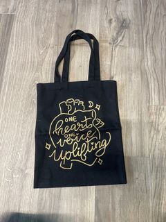 （分類：）位於 。 由 dyqvdhejeouj 提交（商品編號 1448995456，圖片 1）。簡介： 。
