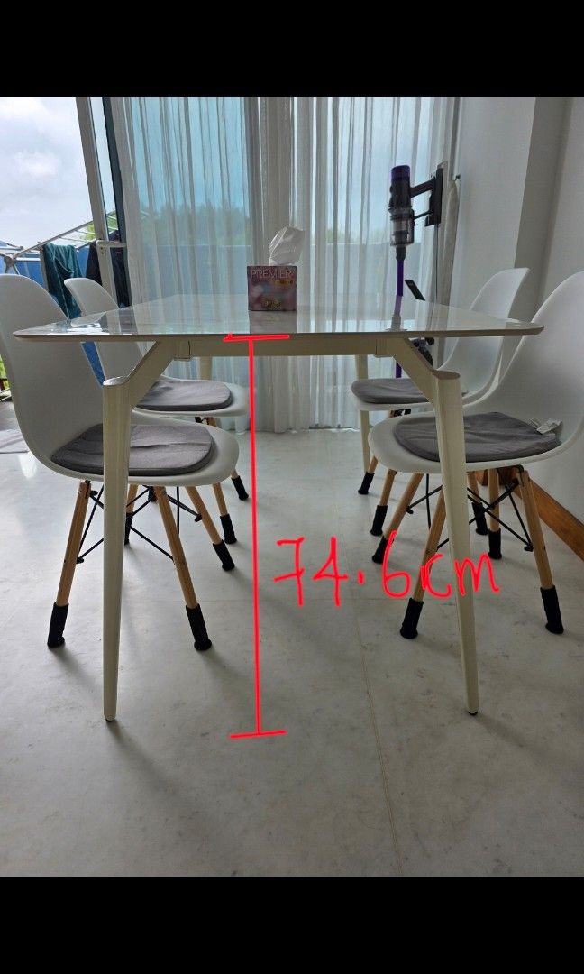 Dining Table 1.4m