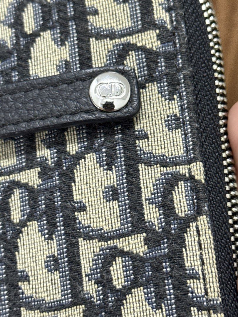 dior saddle phone pouch (Category: Luxury Bags & Wallets) located in Cagayan de Oro. Submitted by rjstz (Listing ID 1449002462, Image 3). Description: Dior Saddle phone Pouch for dior saddle reference iphone 16 pro .